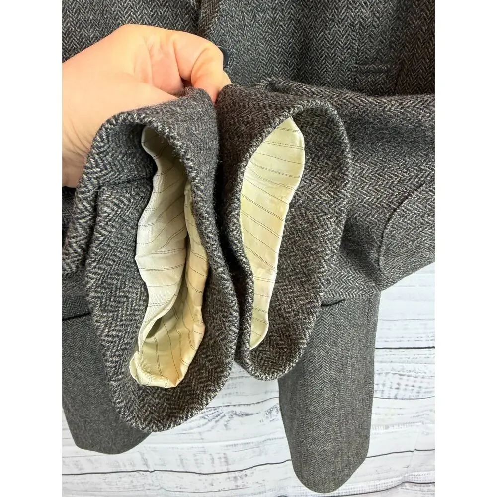 BANANA REPUBLIC gray herringbone tweed elbow patch 100% wool mens blazer 46L
